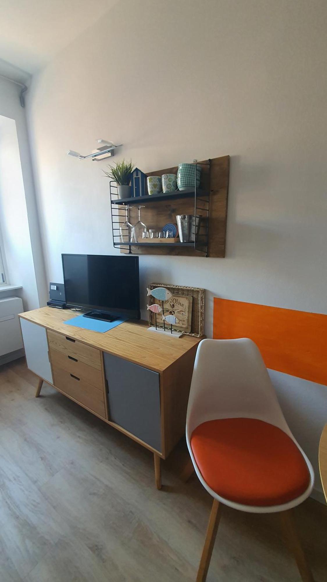 Nelson Apartment